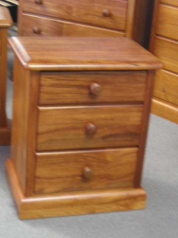 rimu bedroom furniture