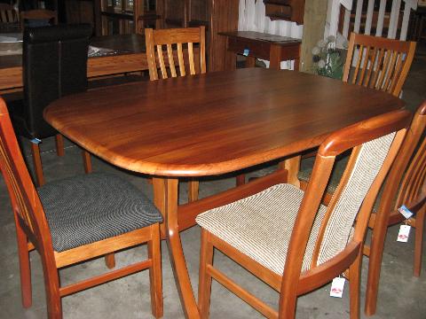 rimu dining tables