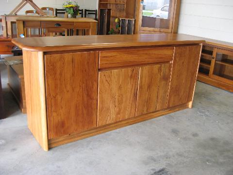 rimu buffets and hutches
